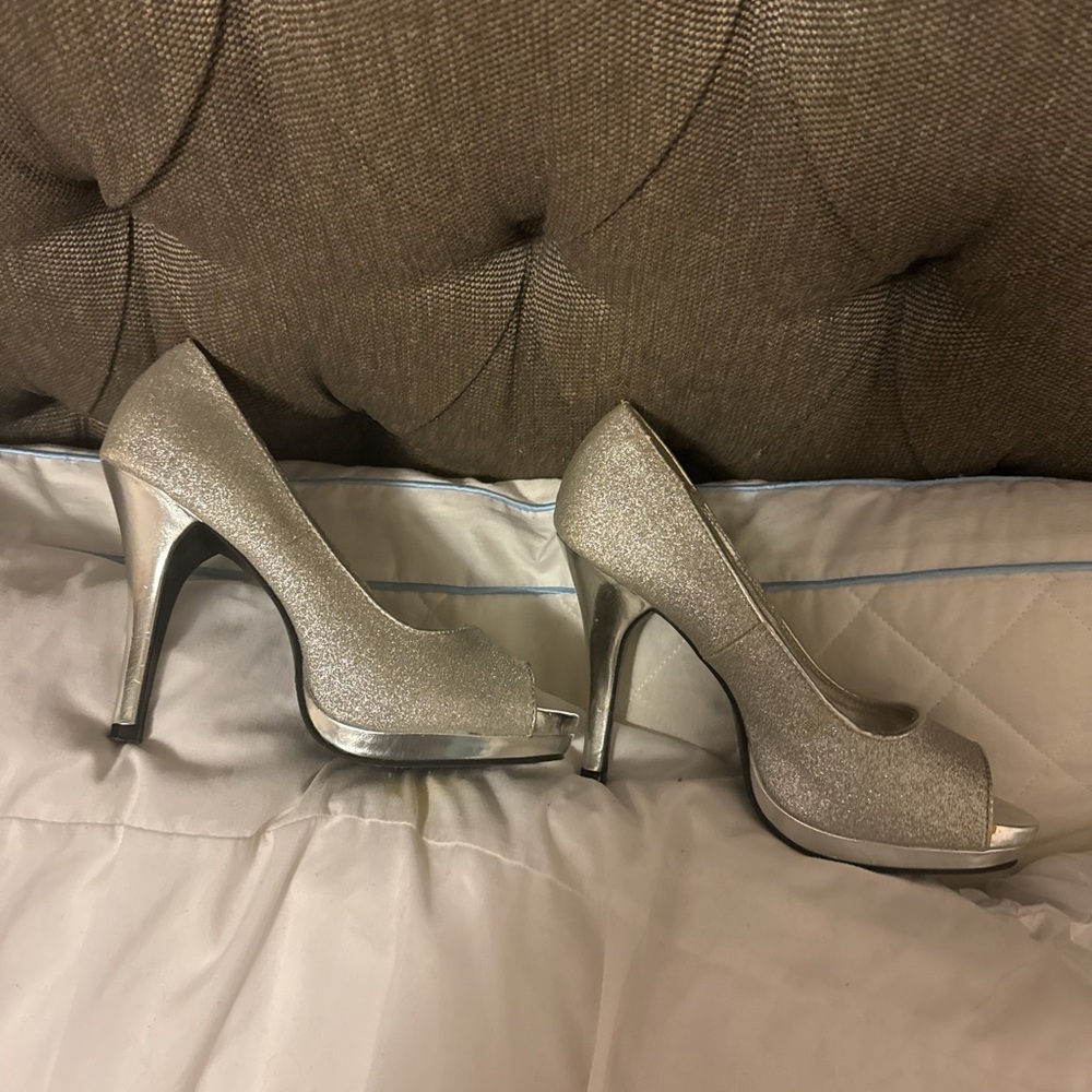 Rampage Silver Metallic Peep-Toe Heels